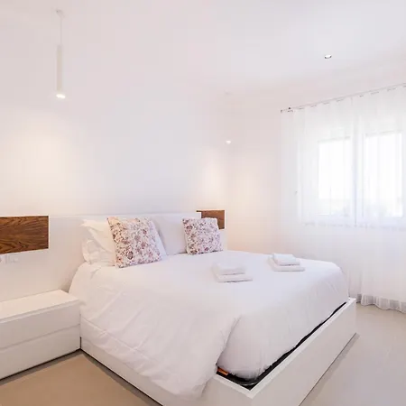 Solar Dos Gandums By Atlantic Places *